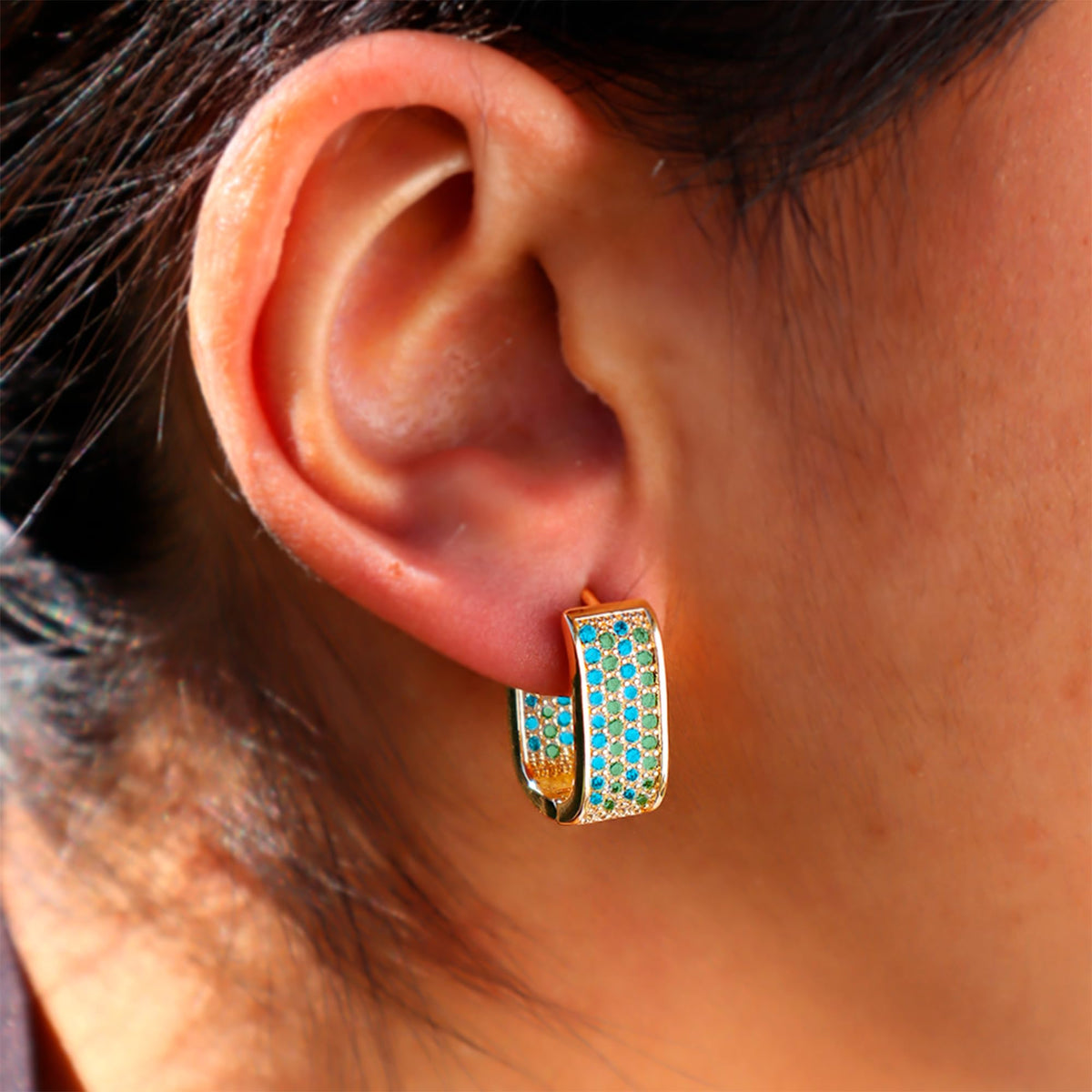 Arracadas Cuadradas Azul y Verde con Zirconias Aleah Jewelry vista 3